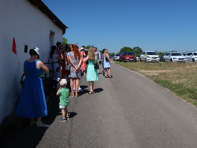 Sabine und Nils in der &Ouml;hlbergkellergasse in Pillersdorf