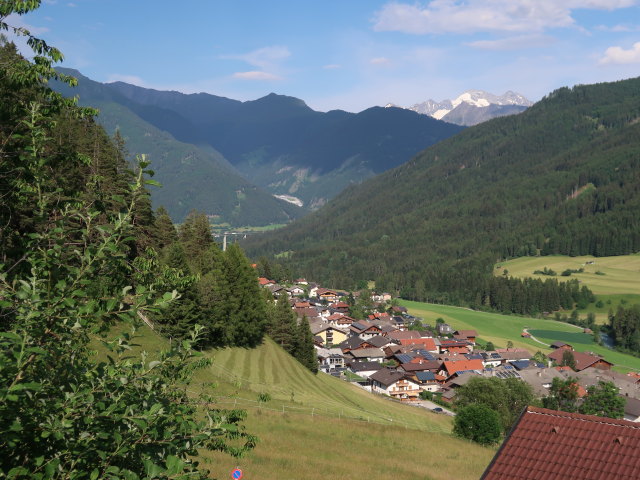 zwischen Finetzbach und Trins