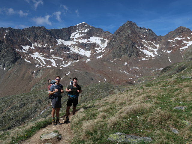 Christoph und Alexander am &Ouml;tztaler H&ouml;henweg am Mutboden (26. Juni)