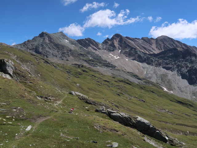 Dr.-Karl-Jirsch-Weg zwischen Nussingscharte und Sudetendeutscher H&uuml;tte (4. Juli)