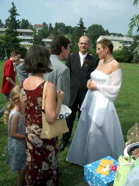 Michaela, Maria, Erwin, Christian und Brigitte im Pfarrzentrum Rodaun
