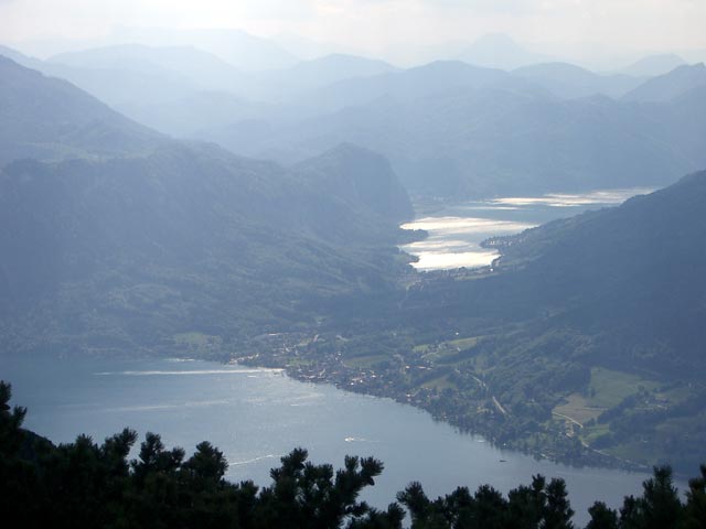 Attersee und Mondsee von der Brennerin aus (29. Mai)