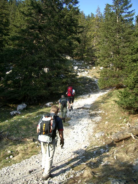 Erich, Christoph und Gudrun am Weg 820 (29. Mai)