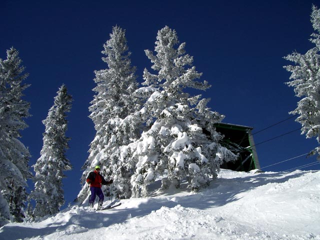 Erich bei der Bergstation der Seilbahn