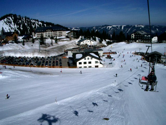 Familienabfahrt und Doppelsesselbahn Häsing