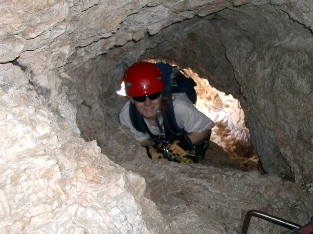 Wildenauersteig: Daniela im Schacht