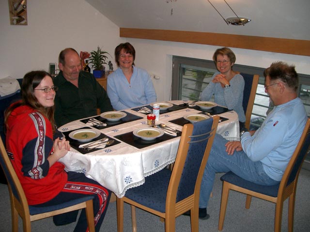 Daniela, Wolfgang, Andrea, Mama und Papa in meiner Wohnung (9. Juni)