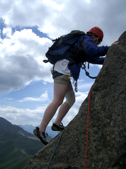 Blauspitz-Ostgrat: Daniela in der 9. Seillänge (15. Juli)