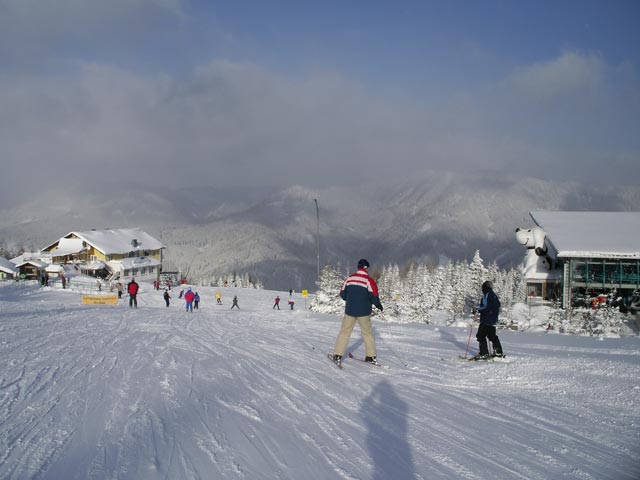 Friedrich Hütte und Bergstation der Komfort-Vierer-Sesselbahn