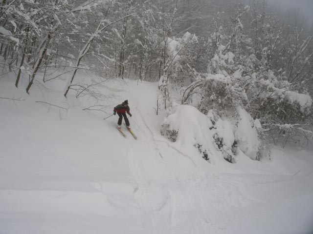 Sonja bei der Mittelstation der Bergbahn Lilienfeld