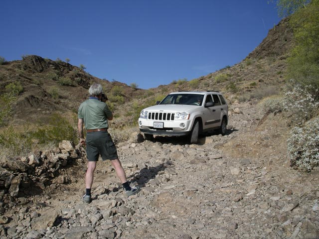 Herwig in der Schlüsselstelle des Buckskin Mountains Jeep Trails (11. Mai)