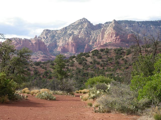 Capitol Butte von der Schnebly Hill Road aus (16. Mai)