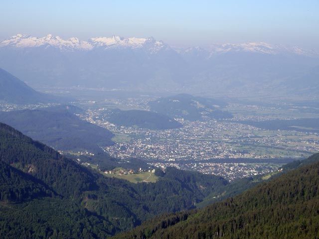 Rheintal vom Valüraweg aus (11. Juni)