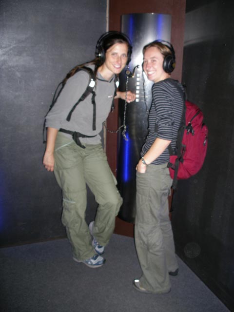 Romy und Carmen im Ybbsturm