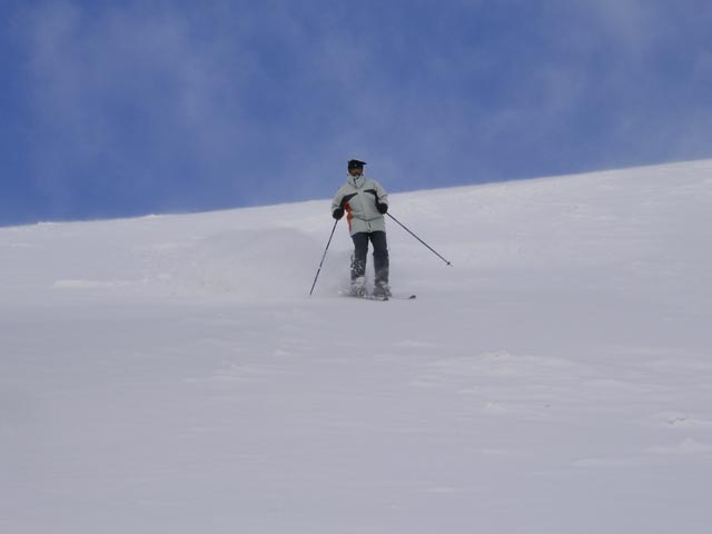 Daniela neben der Wetterinabfahrt