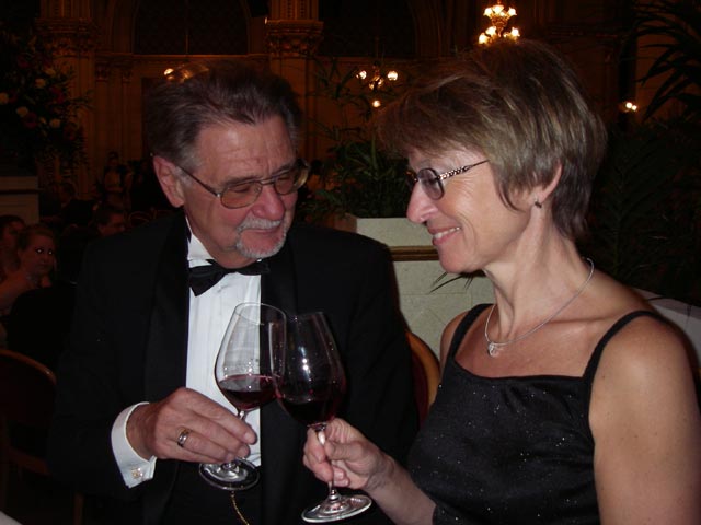 Papa und Mama im Wiener Rathaus (17. M&auml;rz)