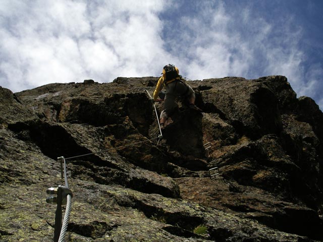 Klettersteig N&uuml;rnberger H&uuml;tte: Axel in der Schl&uuml;sselstelle