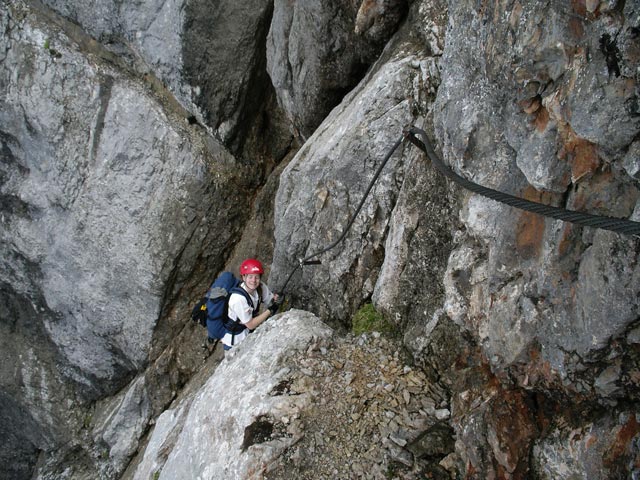Johann-Klettersteig: Daniela auf der gro&szlig;en Plattenrampe (7. Juni)