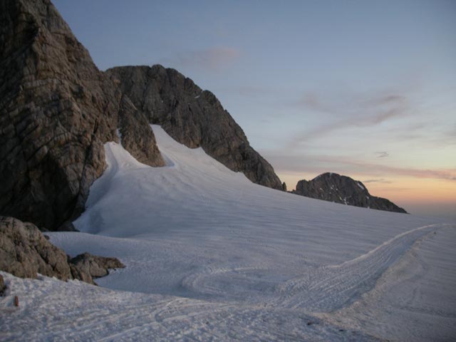 Niederer Dachstein von der Seethaler H&uuml;tte aus (8. Juni)