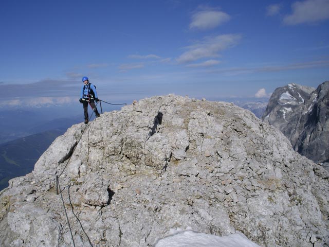 Westgrat-Klettersteig: Irene zwischen Austriascharte und Kleinem Koppenkarstein (8. Juni)