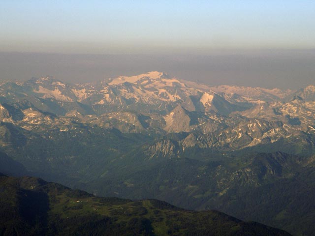 Hohe Tauern vom Hohen Dachstein aus (9. Juni)