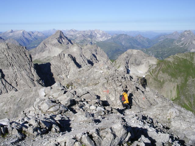 Heilbronner Weg: Theresa und Wolfgang am Bockkarkopf (5. Aug.)