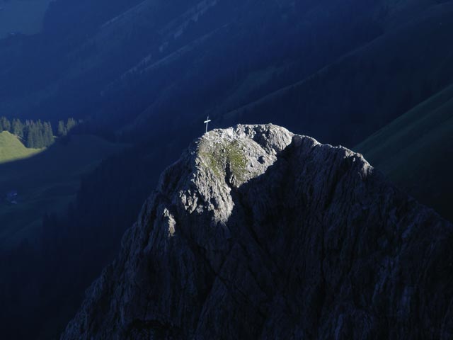 unbenannter Gipfel &ouml;stlich des Waltenberger Hauses vom Bockkarkopf aus (5. Aug.)