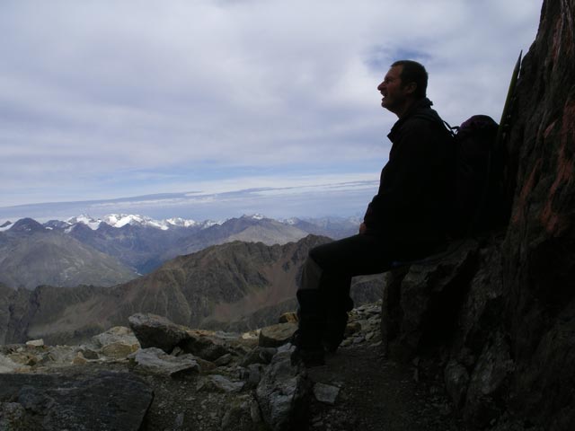 Erich am Mainzer Höhenweg zwischen Südlichem Puitkogelferner und Nördlichem Puitkogelferner (24. Aug.)