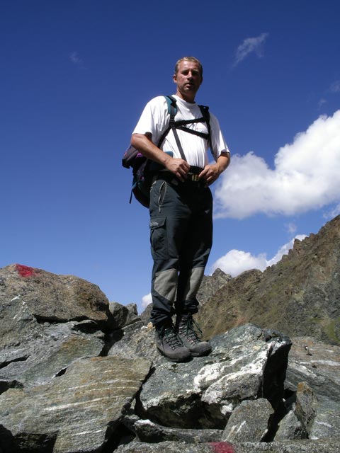 Erich auf Weg 911 zwischen Sandj&ouml;chl und Luibisscharte (25. Aug.)