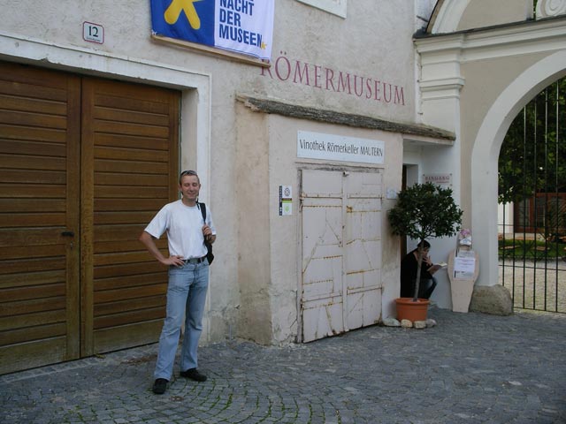 Ich beim R&ouml;mermuseum Mautern