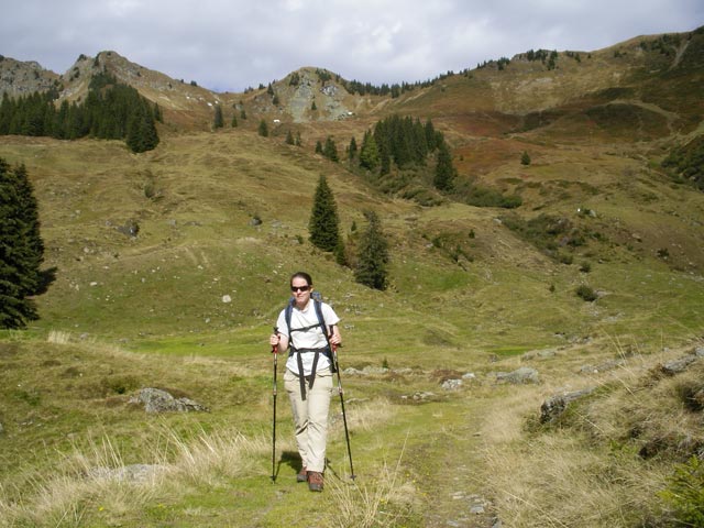 Daniela zwischen Hochwildalmh&uuml;tte und Sonnenfelderalm (30. Sept.)