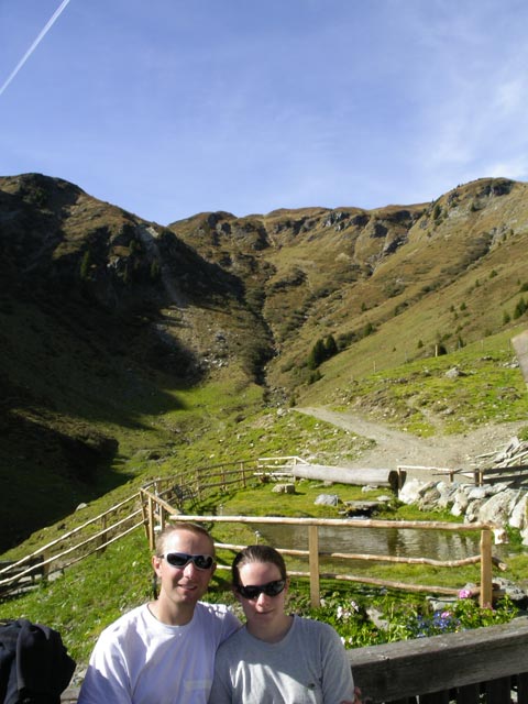 Ich und Daniela auf der B&uuml;rglh&uuml;tte, 1.699 m (1. Okt.)