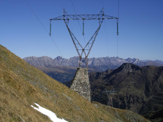 Hochspannungsleitung (8. Okt.)