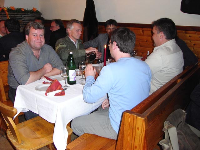  im Heurigen &Ouml;sterreicher