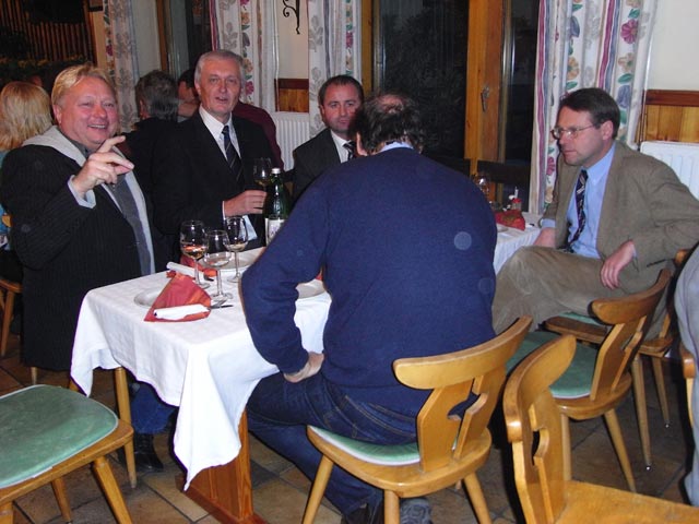 Helmut, Franz, Harald und Anton im Heurigen &Ouml;sterreicher