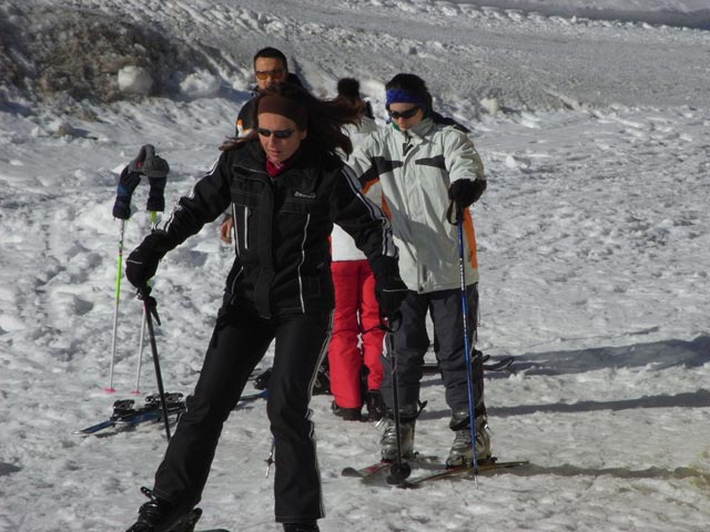 Marion und Daniela bei der Talstation der Niederalplbahn, 1.210 m