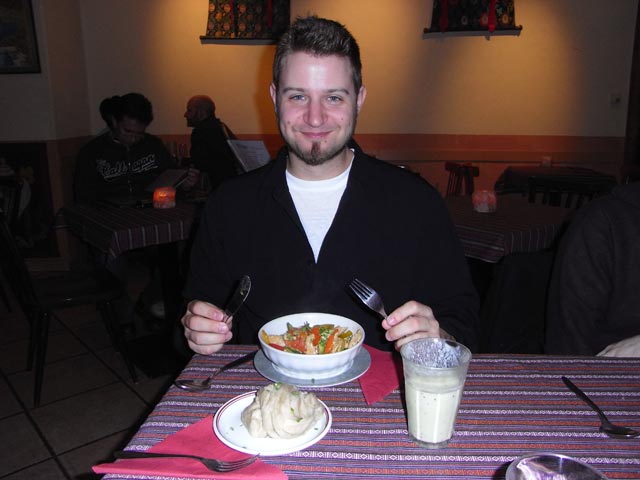 Markus im Tibet-Kultur-Restaurant (21. M&auml;rz)