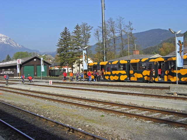 R 5 im Bahnhof Puchberg am Schneeberg, 577 m