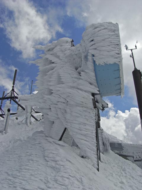 Klosterwappen, 2.076 m