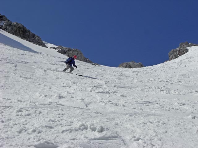 Daniela in der Einfahrt der Breiten Ries