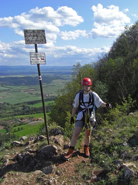 Ganghofersteig: Daniela bei der Ausstiegstafel