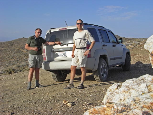 Papa und ich am Chloride Cliff im Death Valley National Park (4. Mai)