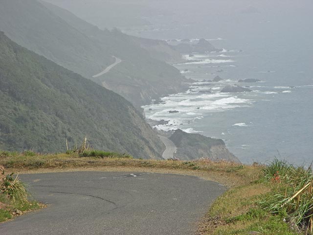 Pazifikk&uuml;ste von der Nacimiento Fergusson Road aus (8. Mai)