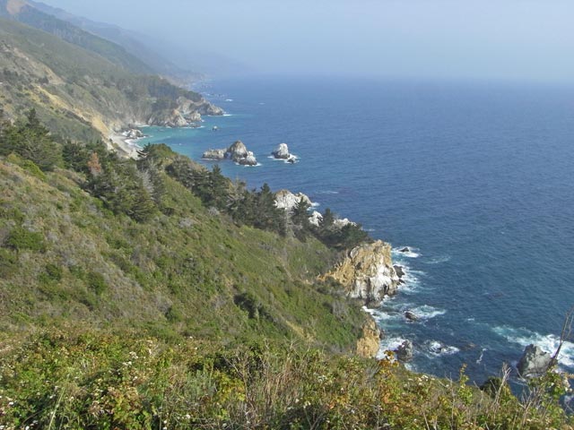 McWay Rocks an der Pazifikk&uuml;ste (8. Mai)