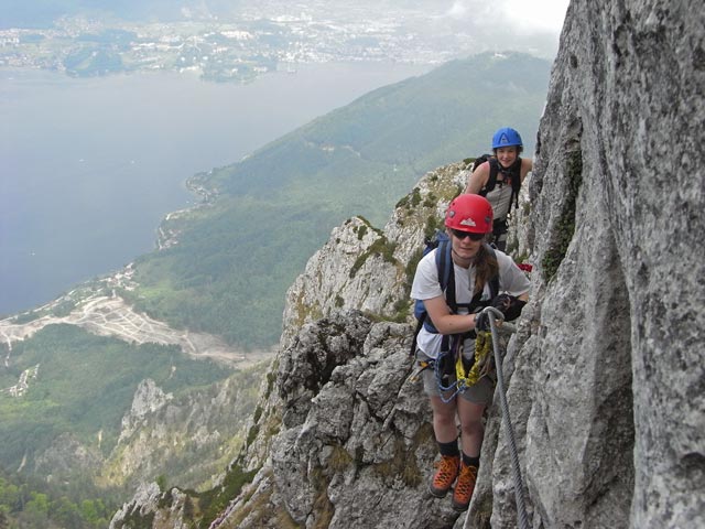 Traunsee-Klettersteig: Daniela und Irene (25. Mai)