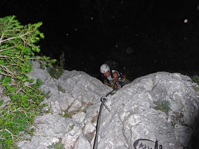 HTL-Klettersteig: Christoph in der Schl&uuml;sselstelle (16. Juli)