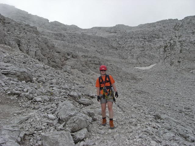 Daniela zwischen Averau und Ferrata Averau