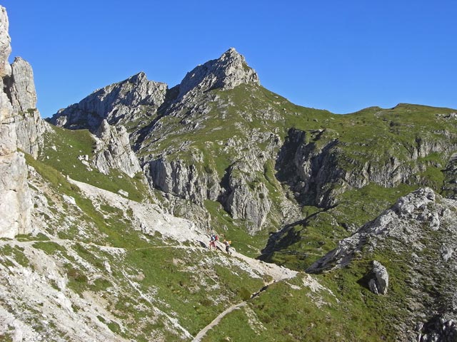 Andreas und Axel am Sentiero Tivan zwischen Rifugio Adolfo Sonino al Coldai und Via Ferrata degli Alleghesi