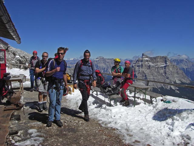 Rifugio M. Vittoria Torrani, 2.984 m