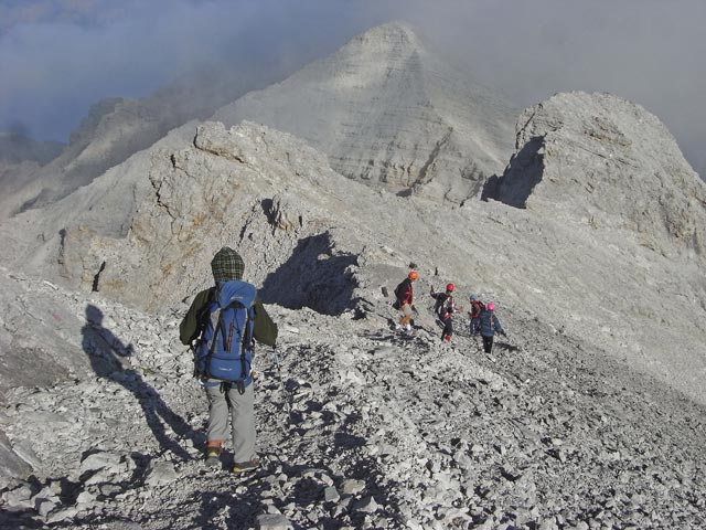 Via Ferrata Ivano Dibona: Daniela zwischen Cresta Bianca und Forcella Padeón (31. Aug.)